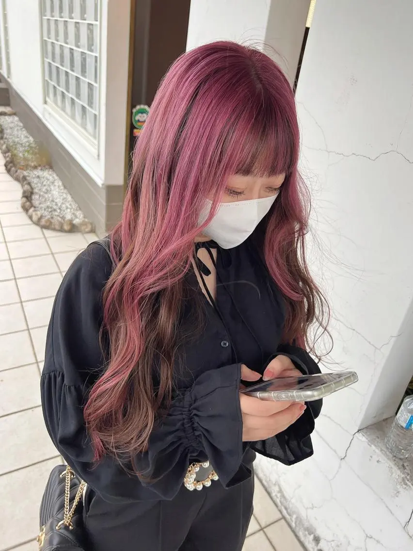 ロング カラー ピンクカラー ヘアカラー 具志 正太のヘアスタイル