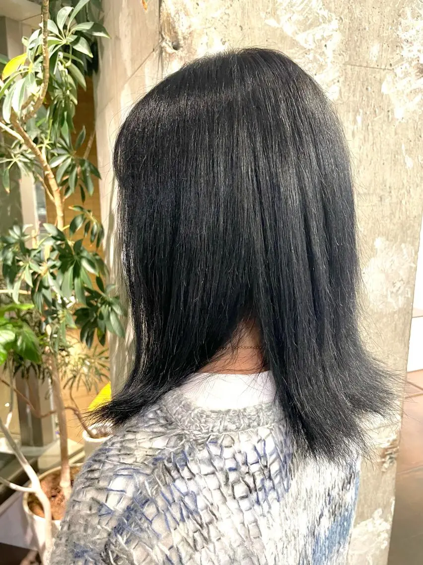 ミディアム カラー 黒髪 ブルーカラー ブルーブラック 似合わせカット 🌈阿部辰洸🌈のヘアスタイル