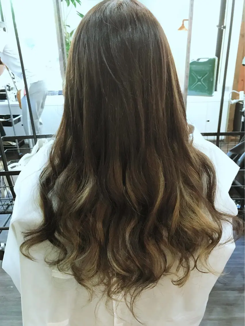 ロング 編み込みエクステ シールエクステ エクステ WEST OLAND 安藤のヘアスタイル