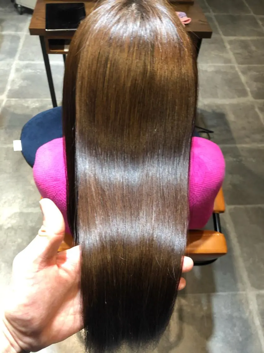 ロング Aface アフェイスのヘアスタイル