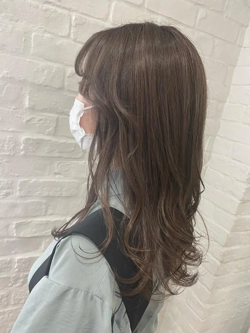 ロング 🍀透明感抜群🍀/ ハイトーンカラーのヘアスタイル