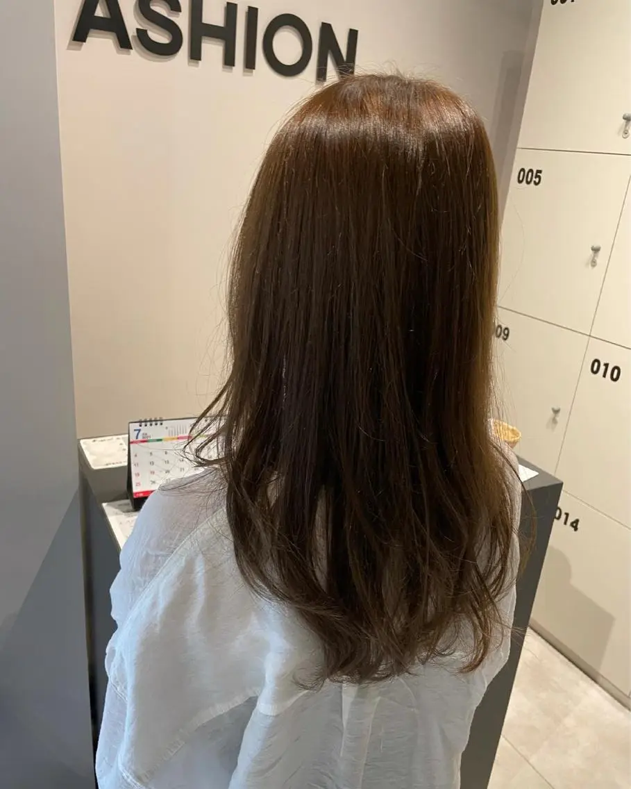 セミロング カラー カット レイヤー×髪質改善 ×透明感/杉田 圭のヘアスタイル