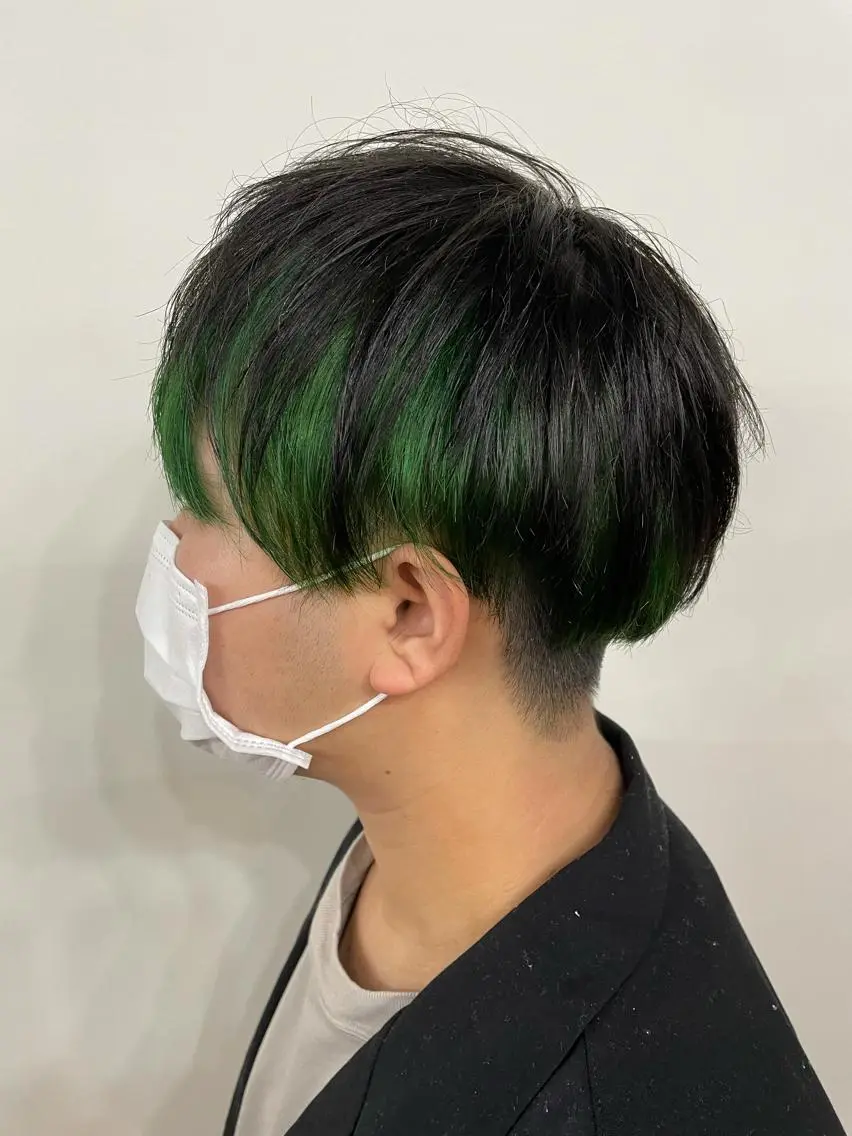 カラー メンズ メンズブリーチ マッシュ ブリーチ カット ヘアカラー FLAGS YAMATOのヘアスタイル