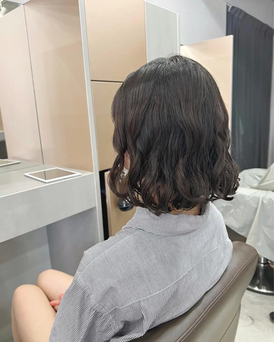 パーマ カット ヘアカラー パーマ ボブパーマコテ巻き風 パーマNo1深江秀平のヘアスタイル