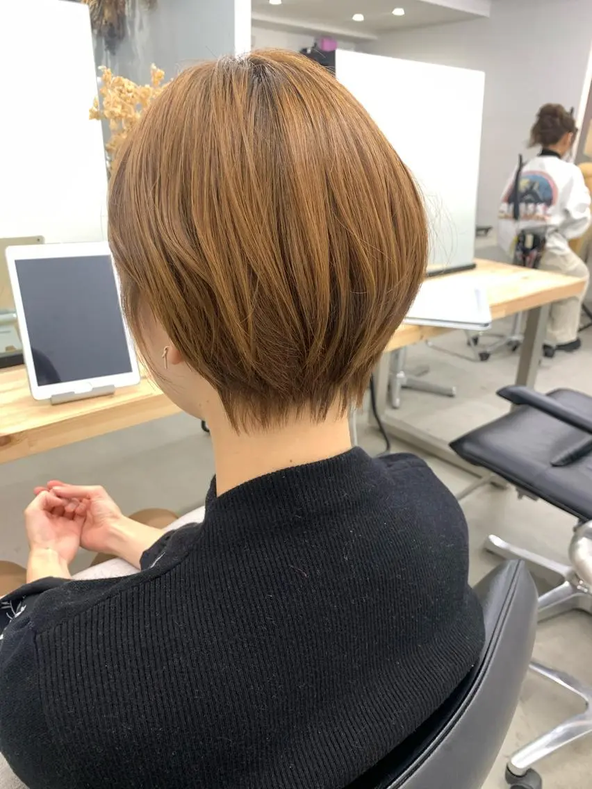 ショート leben serikaのヘアスタイル