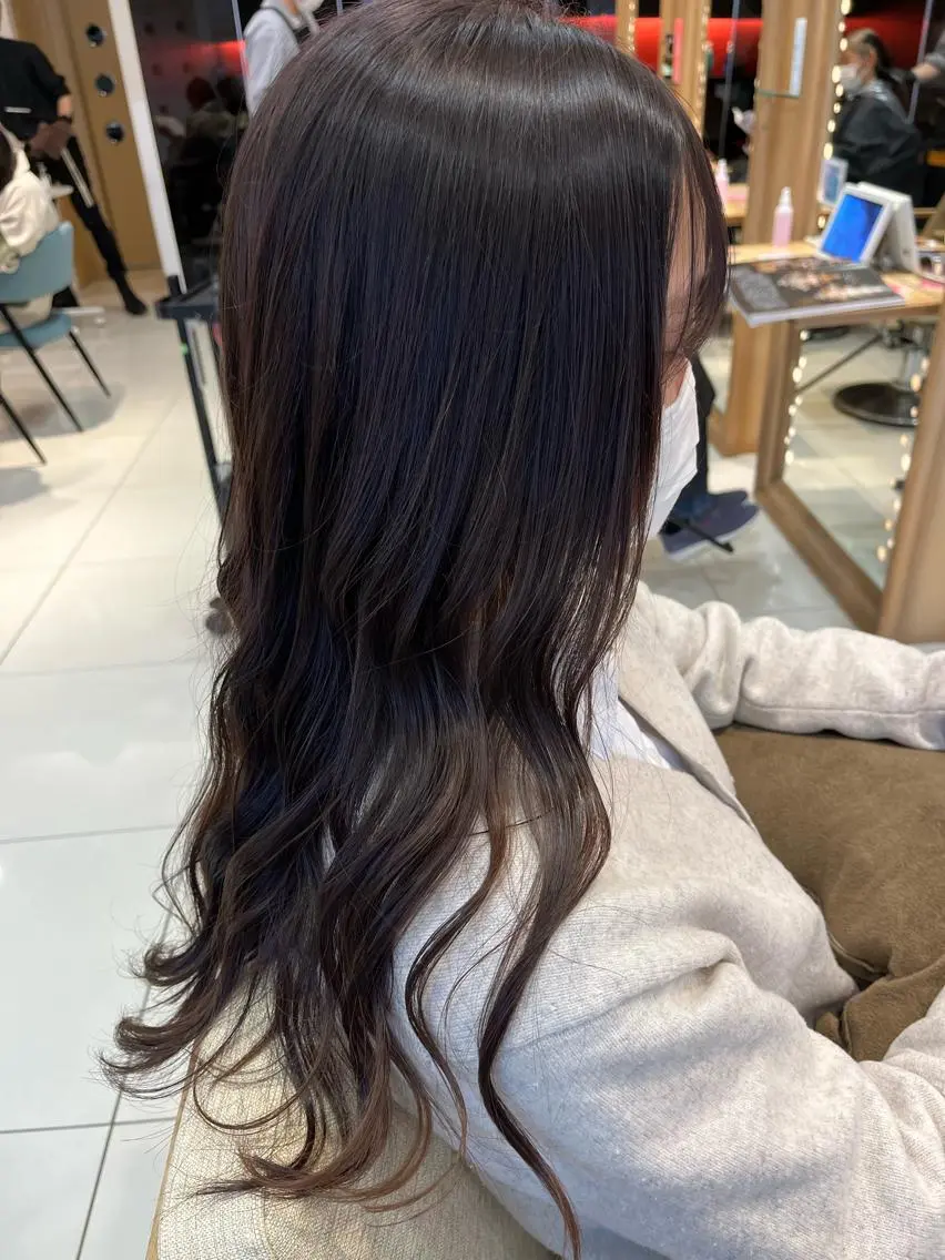 ロング カラー ラベンダーカラー なつな/ 透明感カラーのヘアスタイル