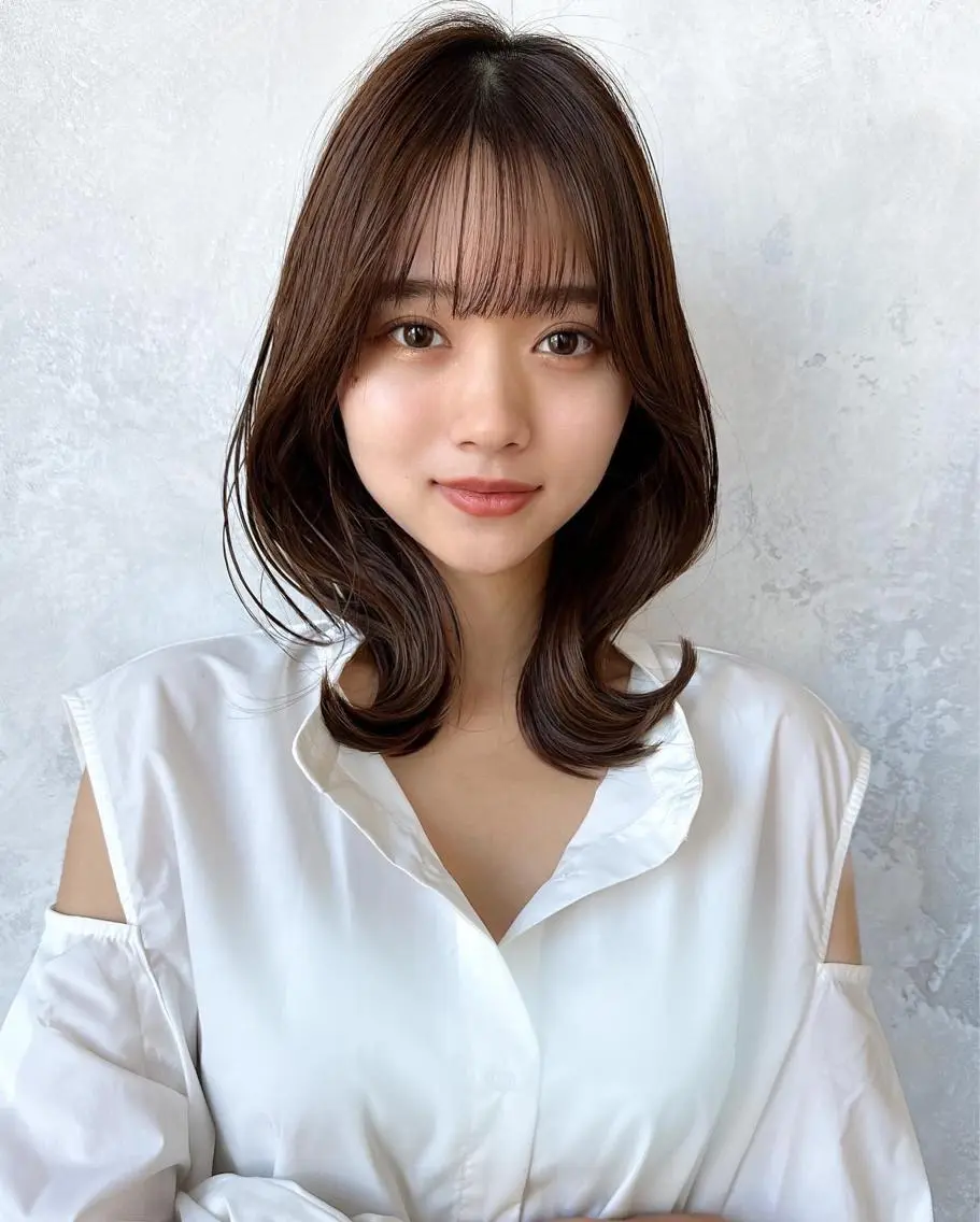 ミディアム カラー ベージュカラー ブラウンカラー ブラウンベージュ くびれヘア 顔周りカット 顔周り/くびれヘア 韓国ヘア💕風間るなのヘアスタイル