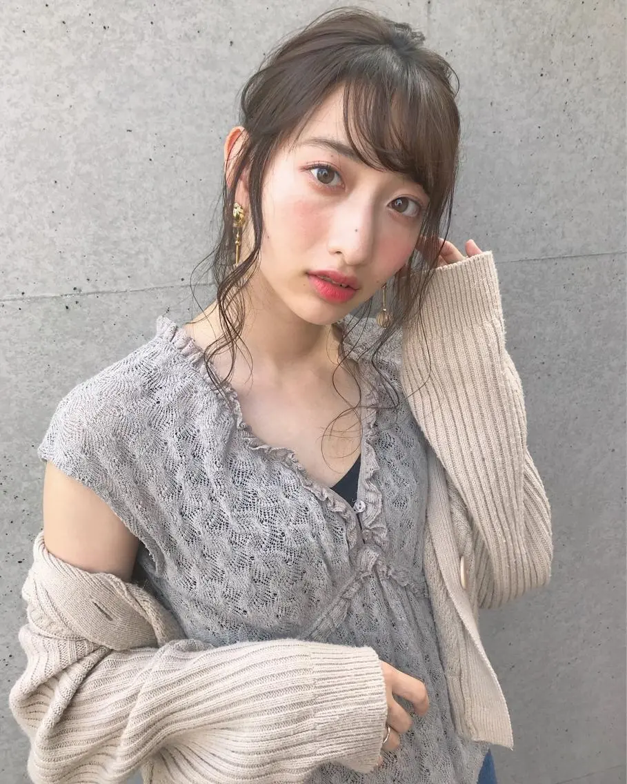 セミロング カラー ヘアアレンジ Satsuki ✂︎♡のヘアスタイル