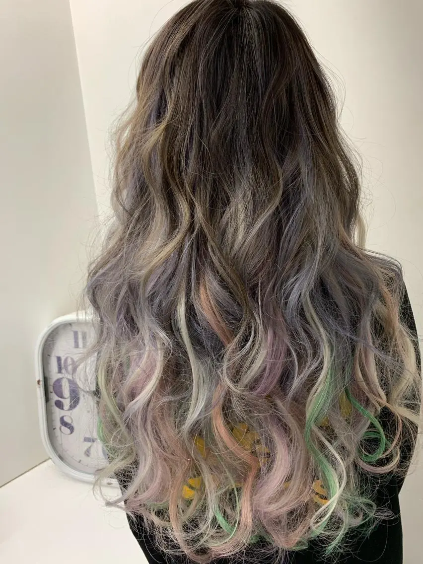 ロング カラー エクステ WEST OLAND 安藤のヘアスタイル