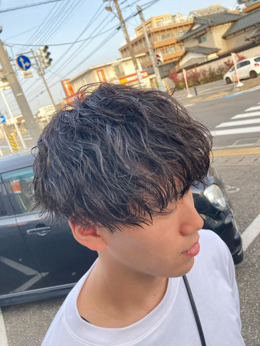 ミディアム パーマ メンズ 波巻きパーマ パーマが得意な【最高 悠斗】のヘアスタイル