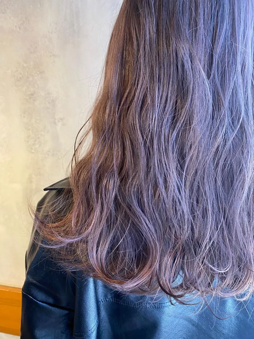 セミロング カラー ラベンダーカラー ラベンダーグレー カット ヘアカラー トリートメント ツキノキ　ミナ 8月から西梅田店のヘアスタイル
