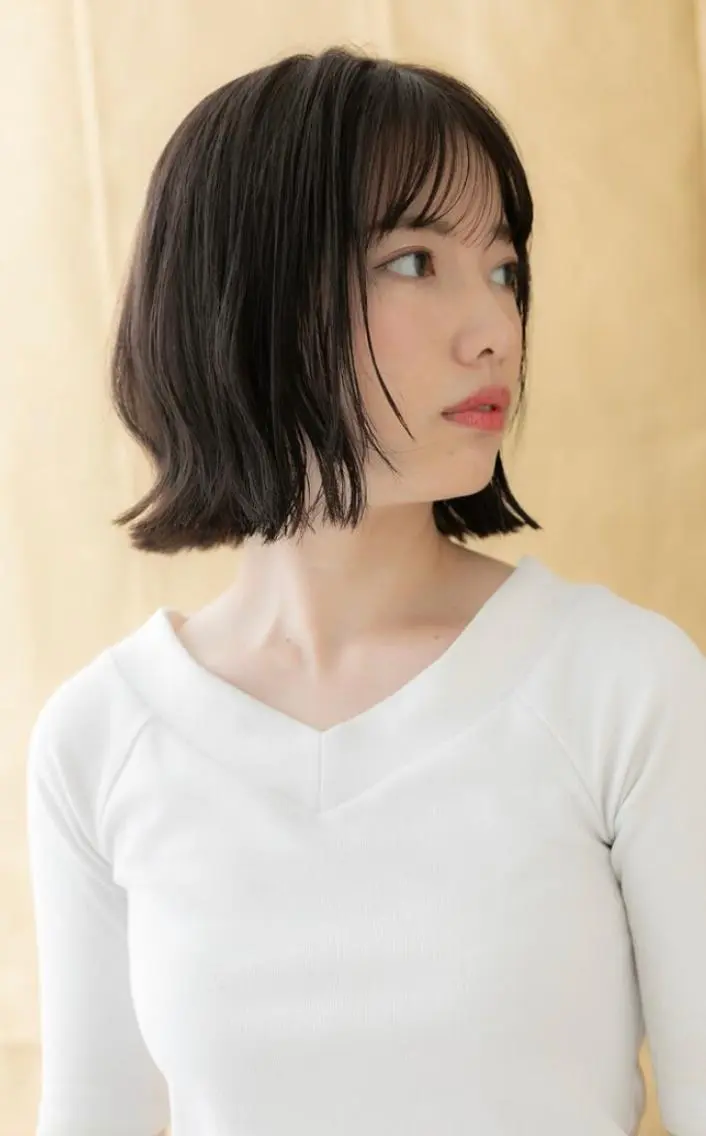 ショート カラー パーマ ボブ 小顔カット 外ハネヘア 似合わせ✨透明感🫧 佐藤優斗のヘアスタイル