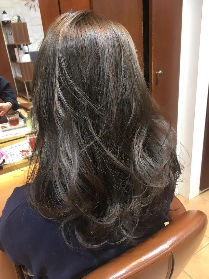 ロング カラー ベージュカラー 透明感カラー ✨🌿大人可愛い愛さ れhair🌿✨松本のヘアスタイル