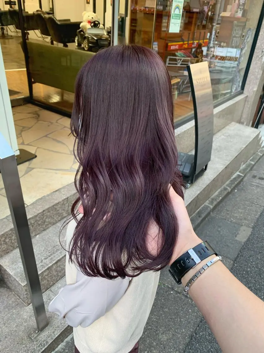 セミロング カラー ベージュカラー ラベンダーカラー ラベンダーベージュ ヘアカラー トリートメント 矢野 晃平のヘアスタイル