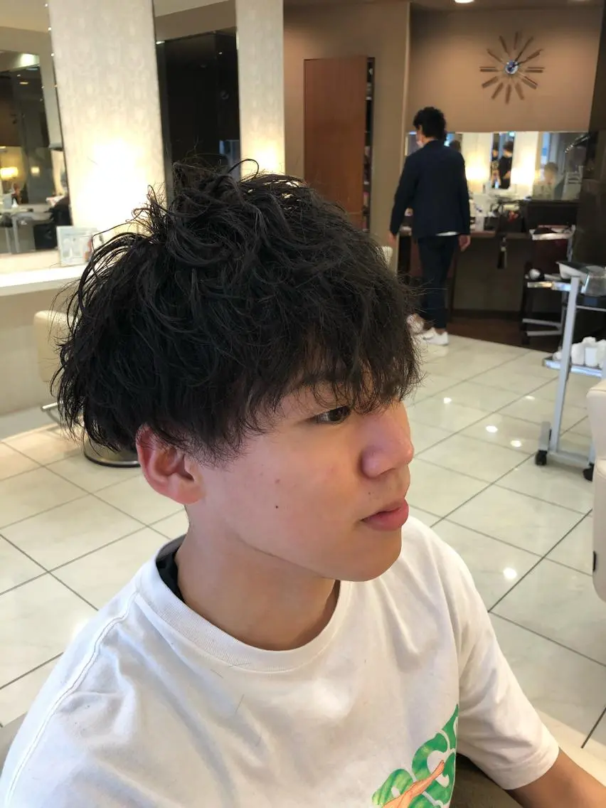 メンズ マッシュ メンズパーマ カット パーマ 神田 澪史のヘアスタイル