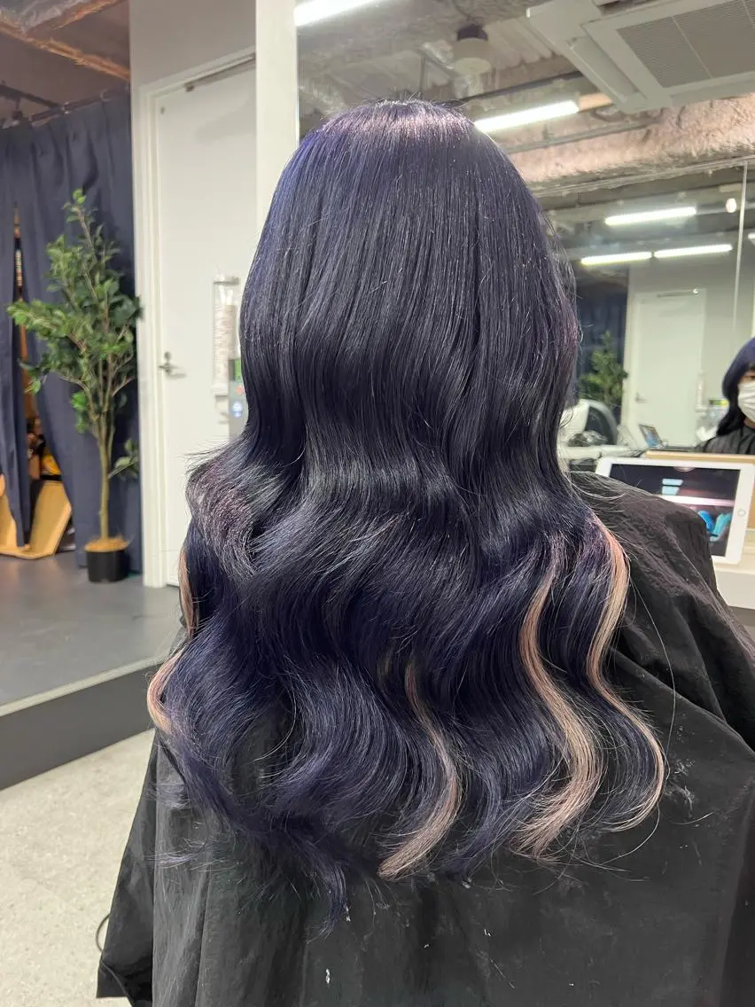 ロング カラー ハイトーン&髪質改善 &韓国エクステ🤎のヘアスタイル