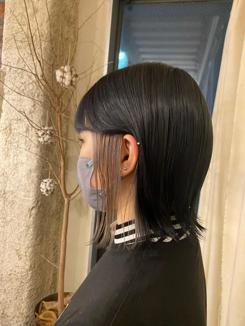 ミディアム カラー the BRIDGE 加藤みのりのヘアスタイル