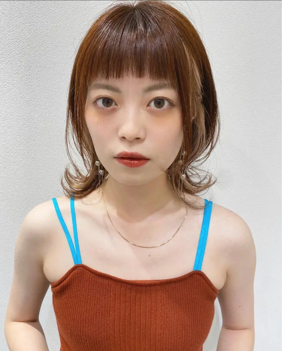セミロング カラー イヤリングカラー オン眉 💘韓国カラー💘 クルミのヘアスタイル