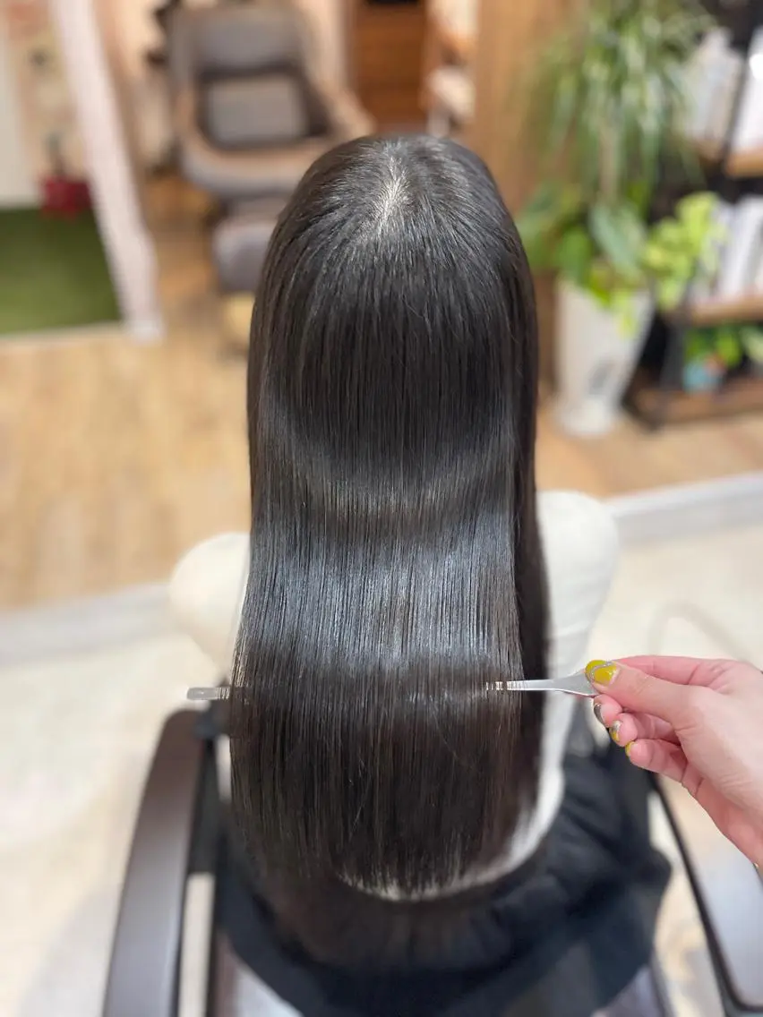 カラー 髪質改善で 憧れの潤艶美髪にのヘアスタイル