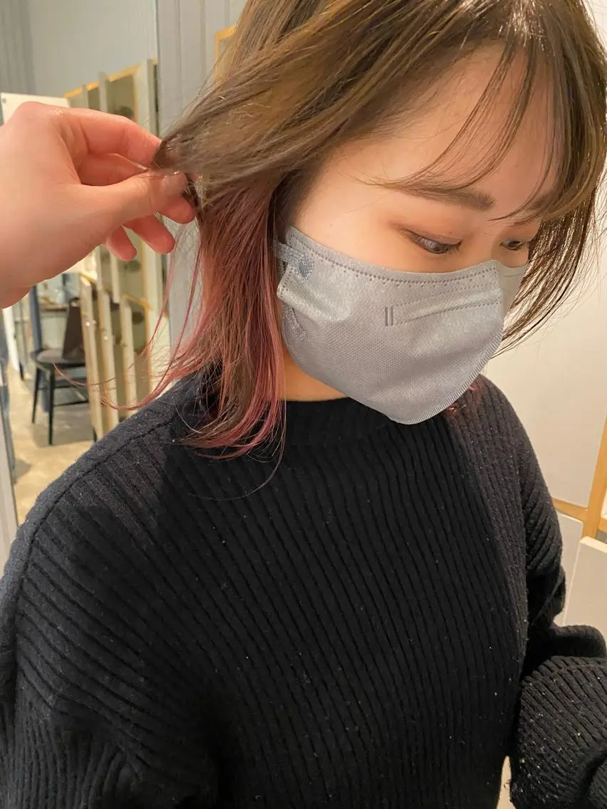 ミディアム カラー イヤリングカラー 加藤 真由のヘアスタイル