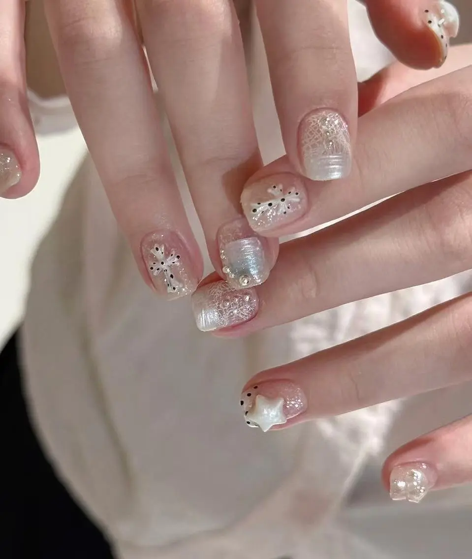 ネイル nail&eye OMI 北千住のマツエク・マツパデザイン