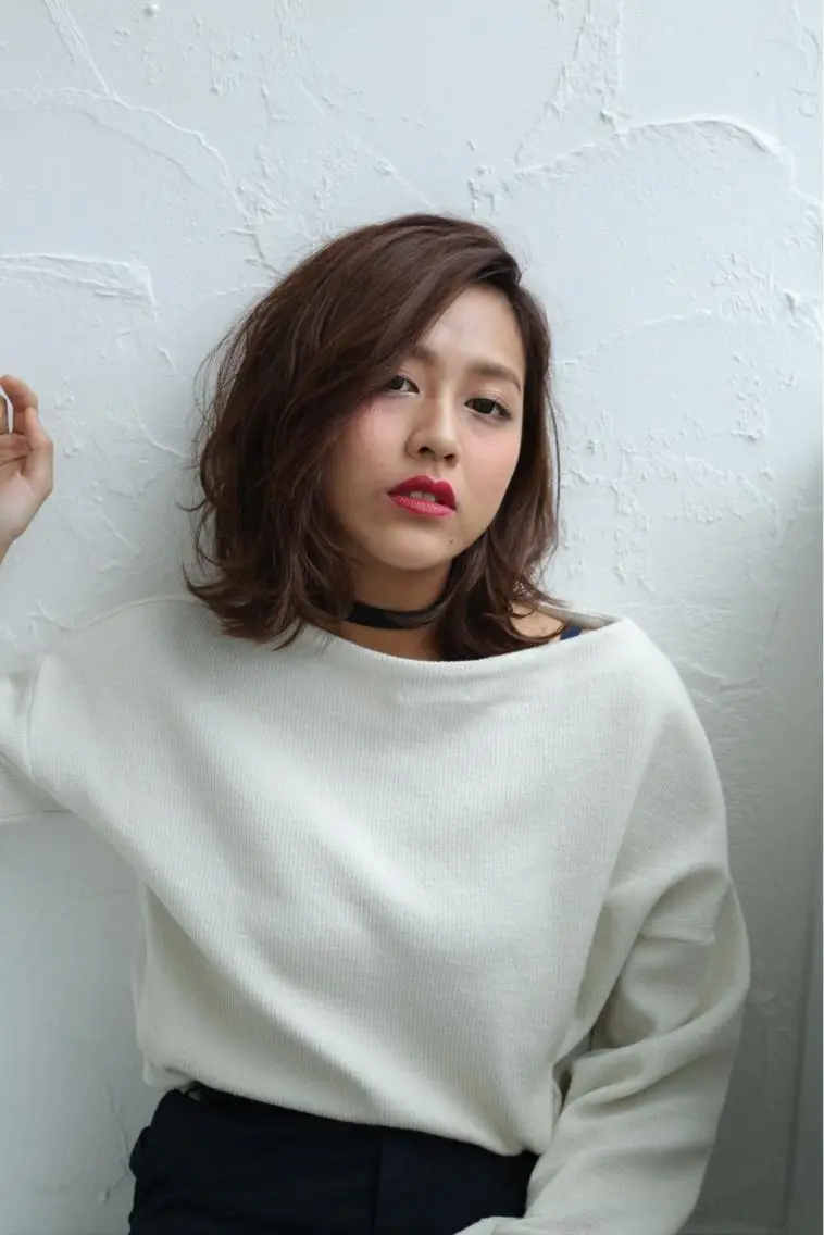 ショート カラー ボブ 外ハネヘア 福井 進吾のヘアスタイル