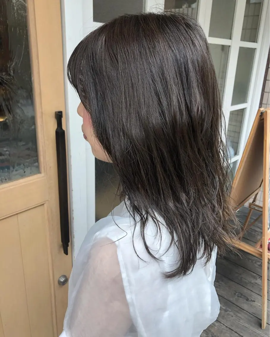 セミロング カラー ハイライトカラー ハイライト 西村 有紗のヘアスタイル