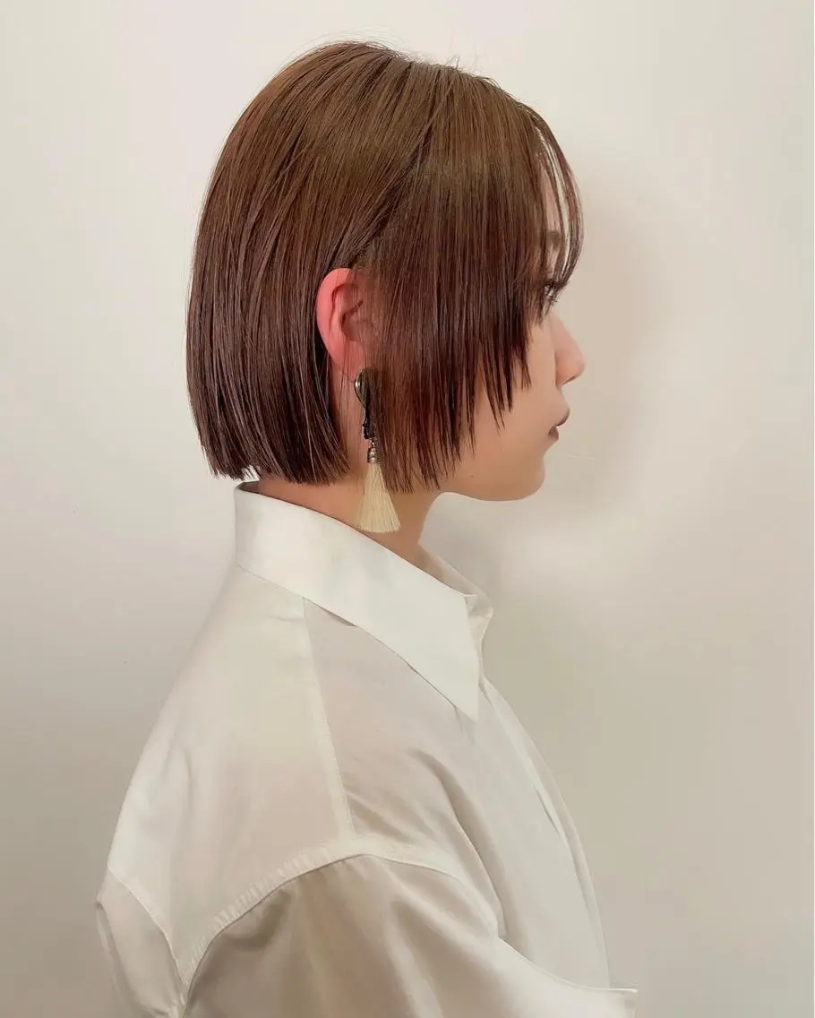 ショート カラー ブラウンカラー ブリーチ🧚 ボブ✍️レイヤーのヘアスタイル