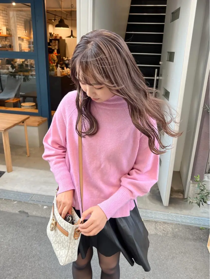 セミロング カラー ベージュカラー ブリーチ カット ヘアカラー トリートメント wカラー 指名No1かけるのヘアスタイル