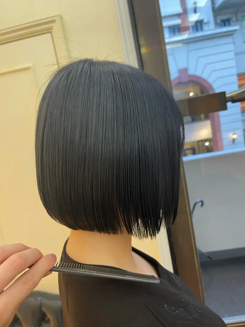 ショート 髪質改善&美髪カラー ボブ&ロングRINのヘアスタイル
