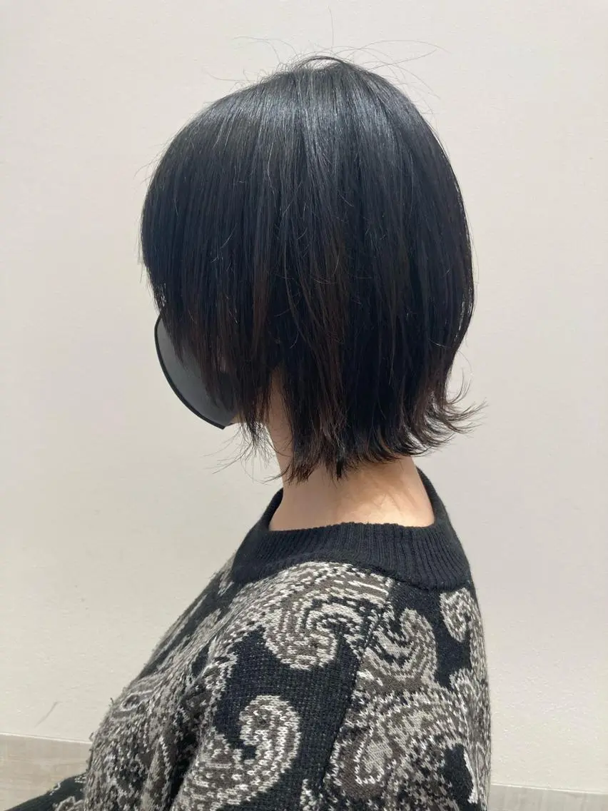 ショート ウルフカット 佐藤 睦月のヘアスタイル