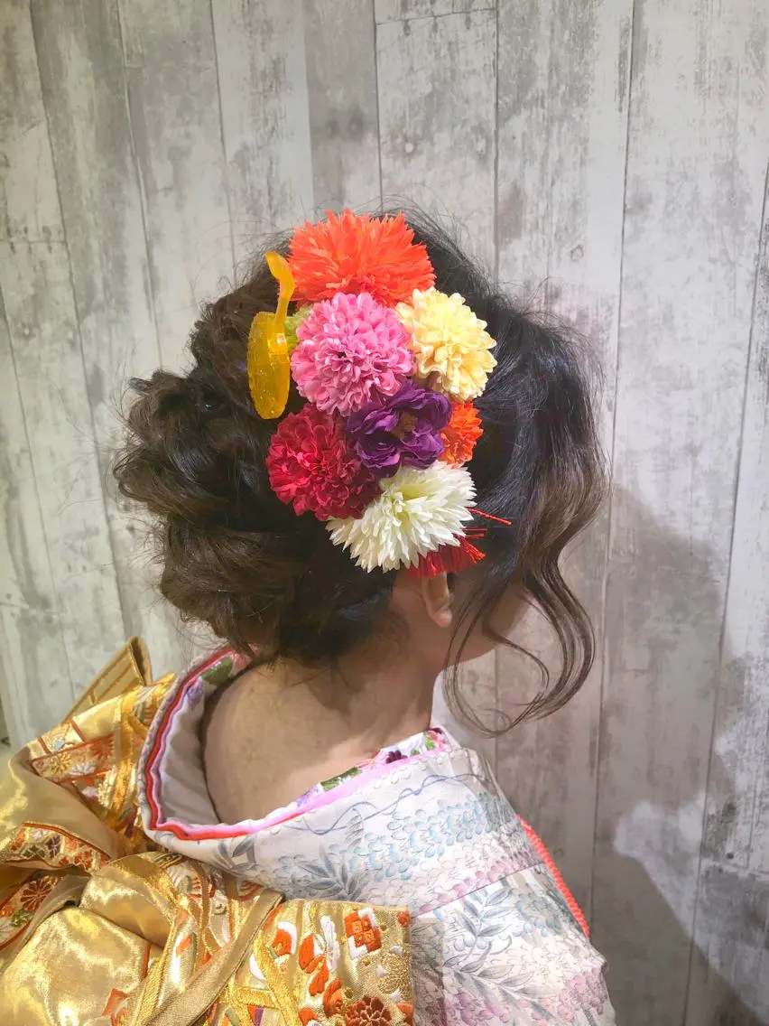 セミロング ヘアアレンジ 成人式 Agu 清尾 浩昭のヘアスタイル