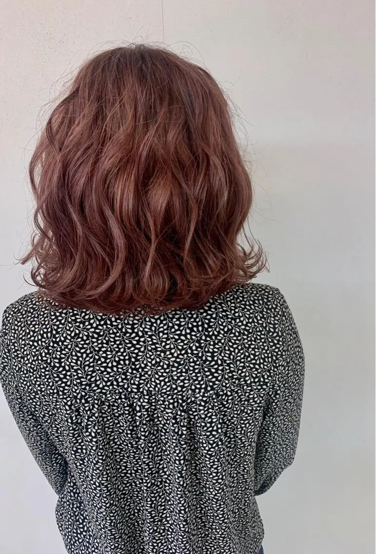 ミディアム 穐田 司樹のヘアスタイル