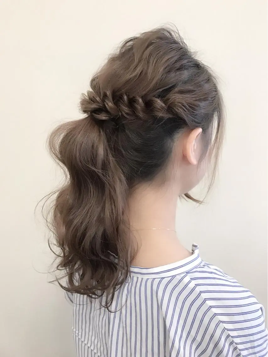 ロング ヘアアレンジ ポニーテール 沢田 瞳のヘアスタイル