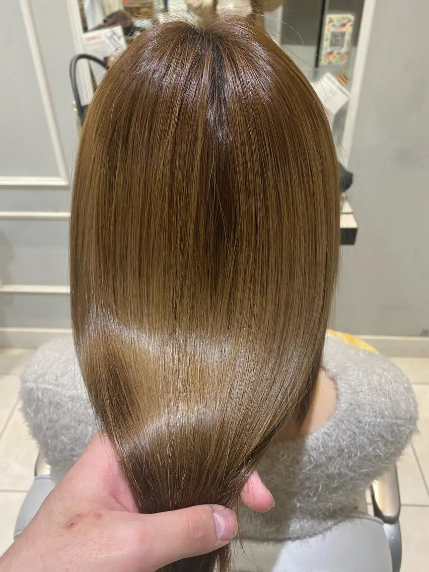 ショート 美髪矯正透明感カラー 江川　和輝のヘアスタイル
