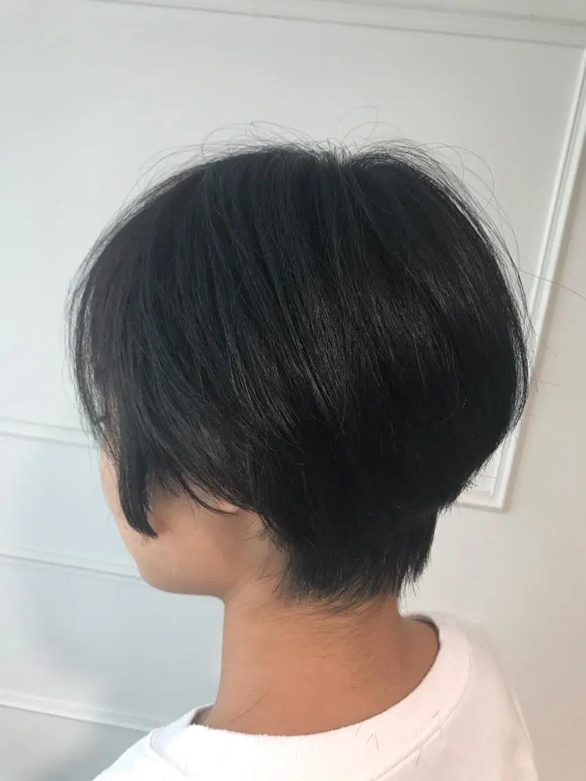 ショート 黒神 浩之のヘアスタイル