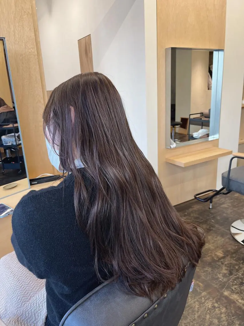 ロング ロング カット ヘアカラー 西山 紗耶香🪽 透明感カラー/ボブのヘアスタイル