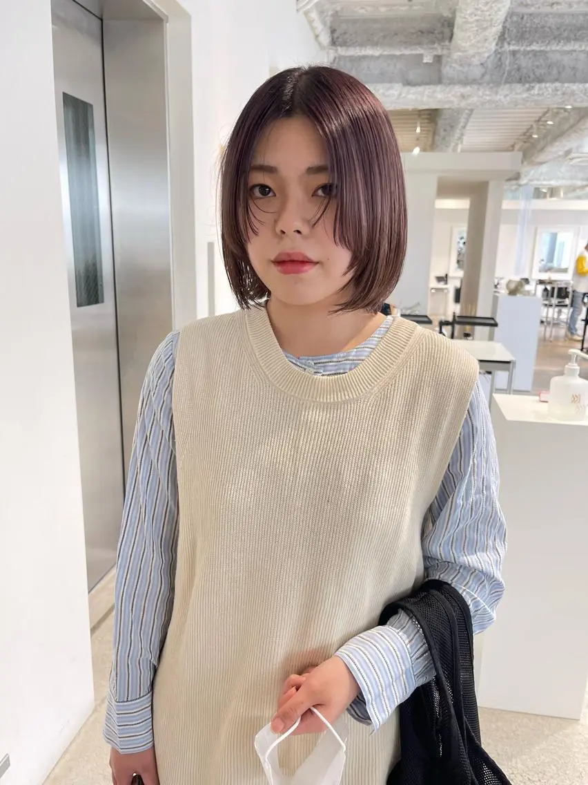 ミディアム oma 袮次金 鈴香のヘアスタイル