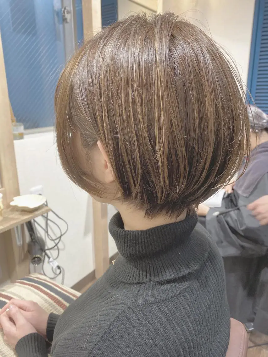 ショート カラー ヘアカラー トリートメント 🌈ショート/レイヤ ーカット/中村崇宏のヘアスタイル