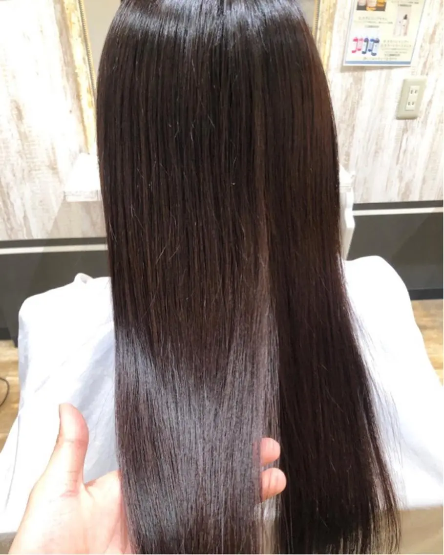 ロング 必ず笑顔で帰っていた だきます!安田祐貴のヘアスタイル