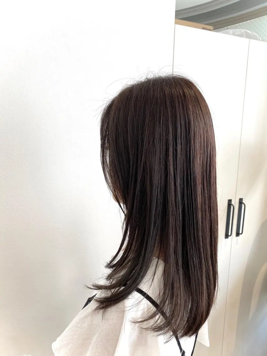 セミロング カラー イルミナカラー カット ヘアカラー トリートメント Kazu .Kのヘアスタイル