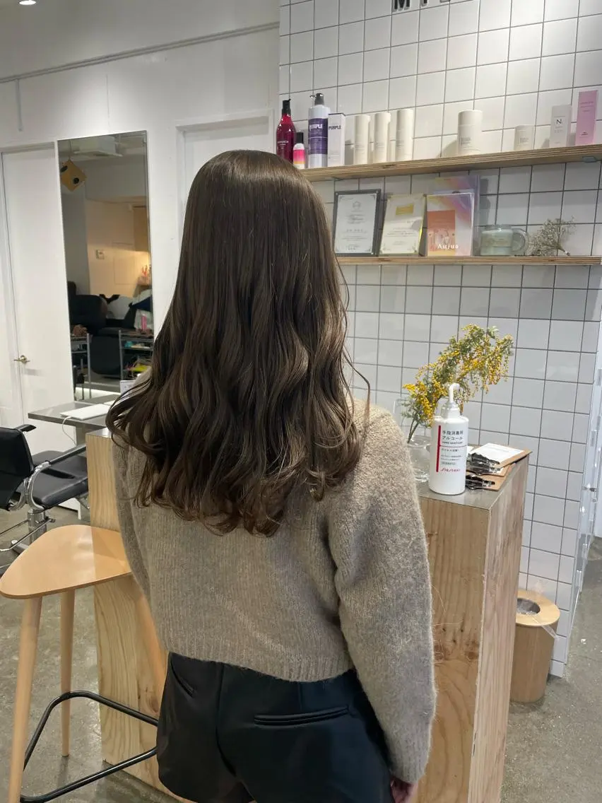 ロング カラー ベージュカラー ブリーチ ケアブリーチ グレージュ オリーブベージュ ヘアカラー ♡🪞韓国スタイル/ MISATO🪞♡のヘアスタイル
