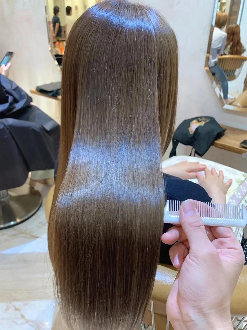 セミロング カット ヘアカラー トリートメント レイヤーカット/ 顔周り 五島巨幹のヘアスタイル