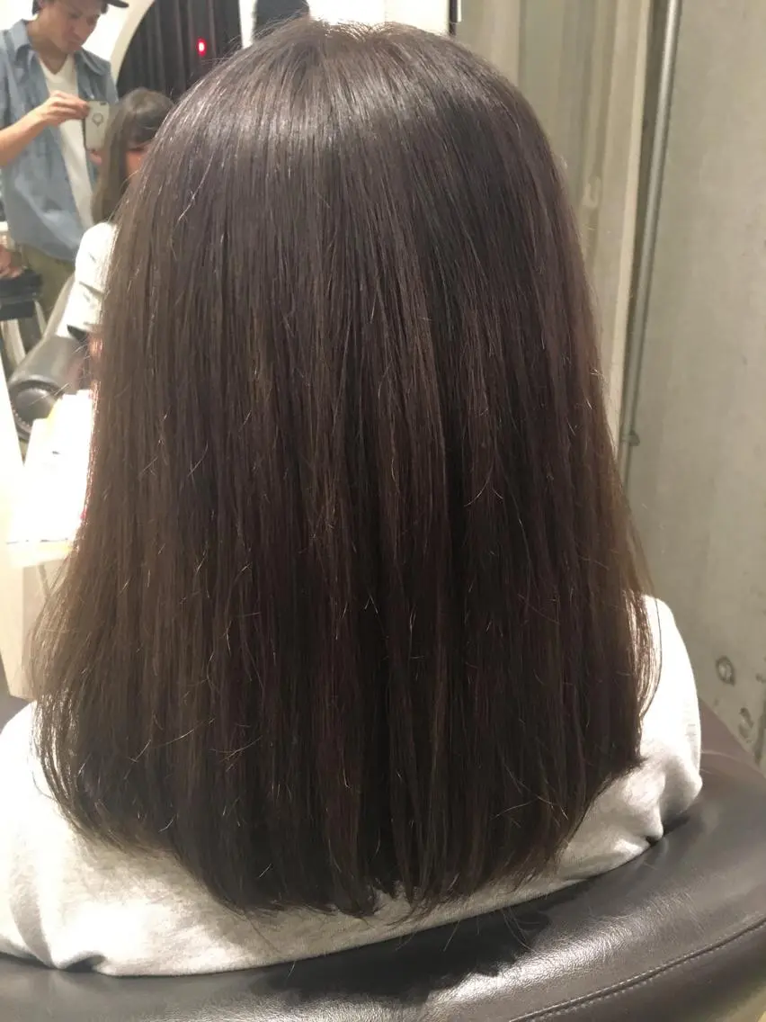 ミディアム カラー グレージュ シルバー シルバーグレージュ お気に入り数2.3万 🏆SHO🏆のヘアスタイル