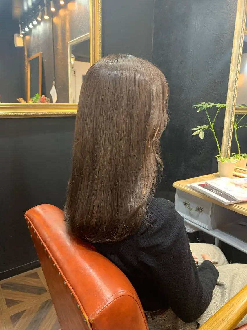 ロング カラー ブリーチ 縮毛矯正 田畠 しずかのヘアスタイル