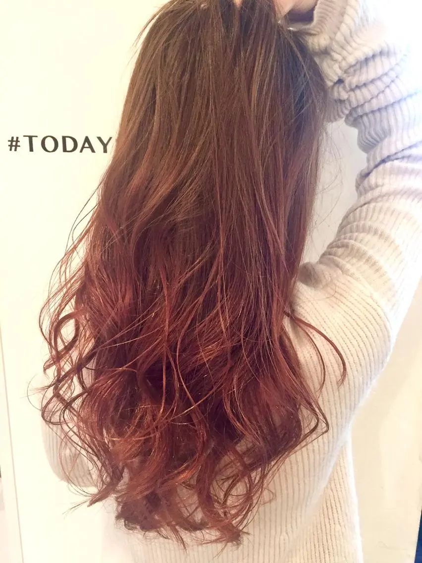 ロング EIGHT plum TOKIOリミテッドのヘアスタイル