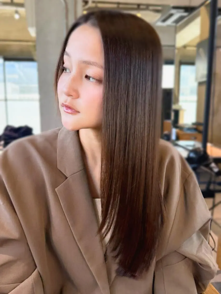 セミロング 縮毛矯正 トリートメント &グループ代表取締役 KOHEIのヘアスタイル