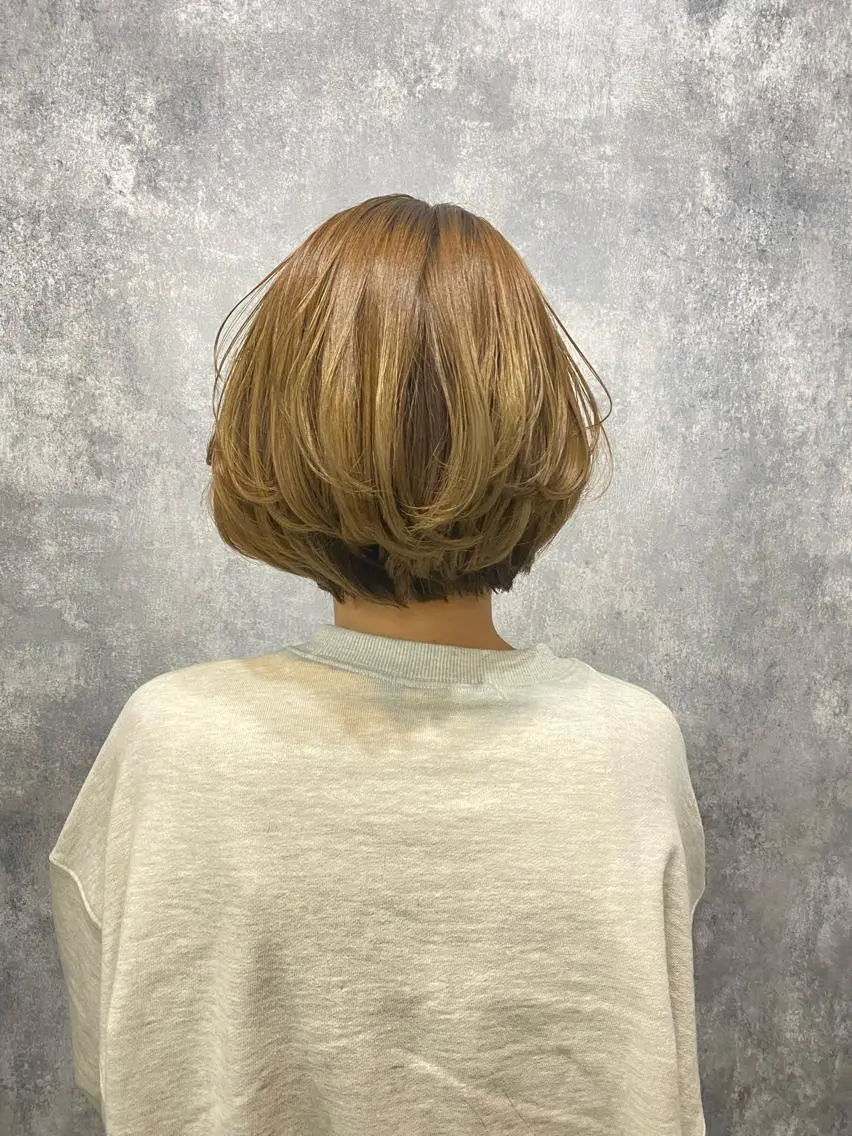ショート かきあげバング 韓国風ヘア カット ヘアカラー en Siena エンシエナのヘアスタイル