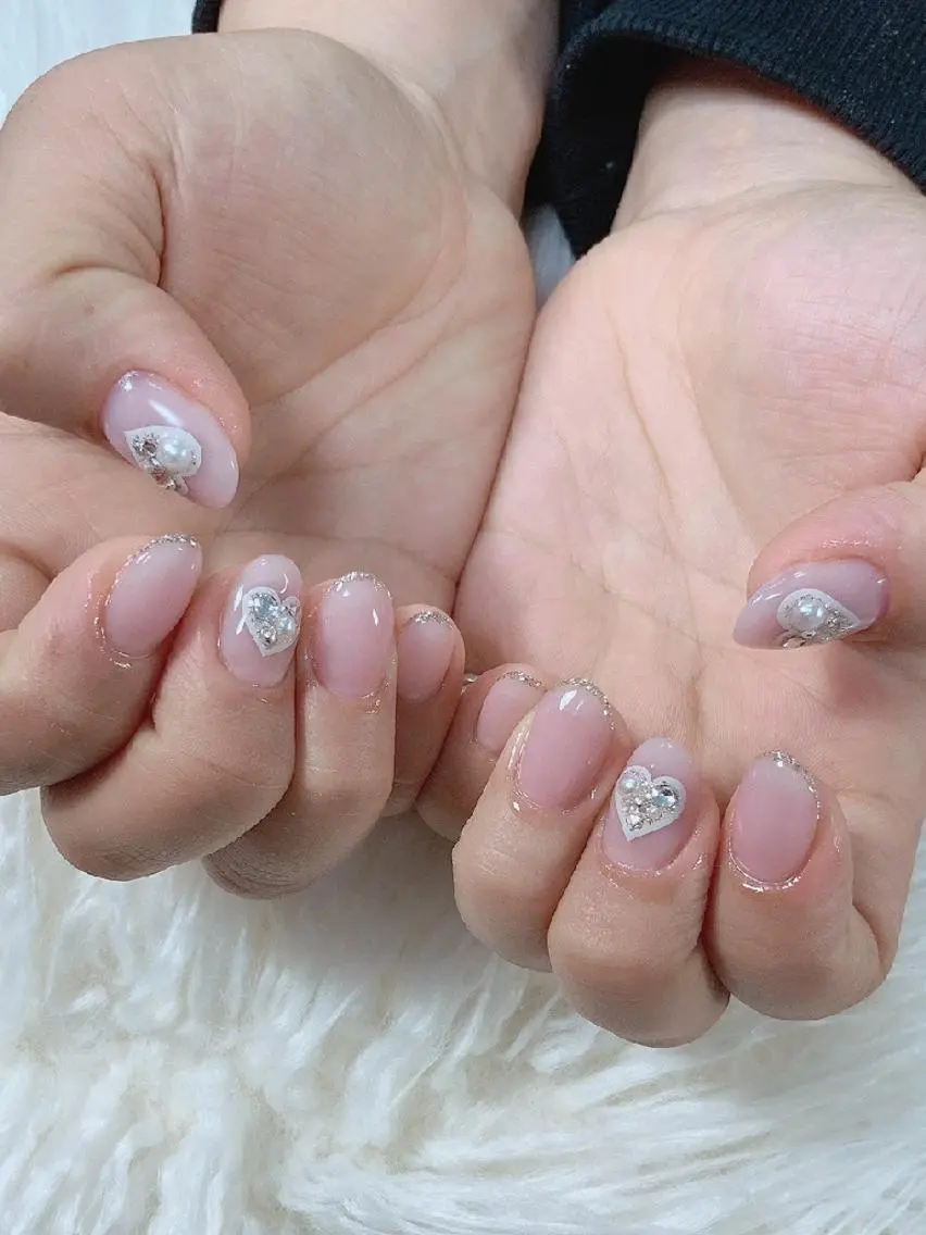 ネイル . MAKI NAILのネイルデザイン