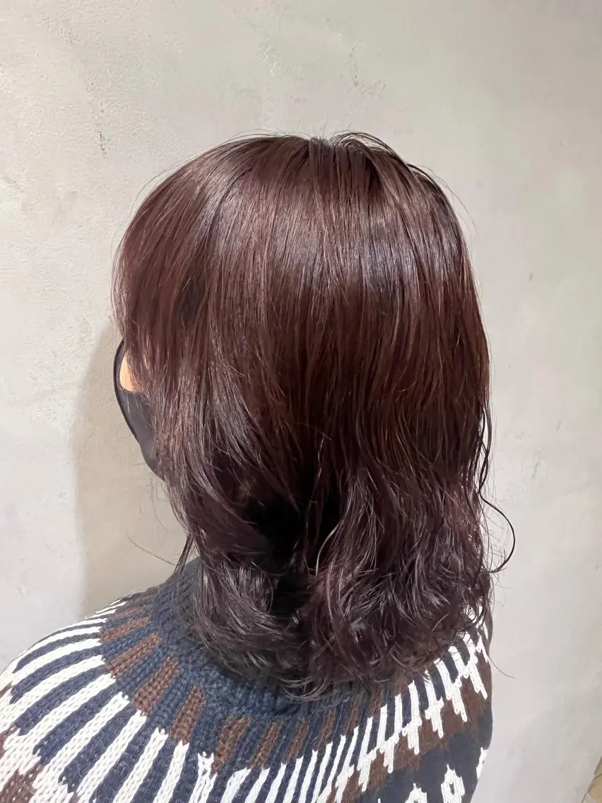 ミディアム カラー パーマ ミディアムパーマ ピンクカラー バイオレットカラー TSUKADA MIYUKIのヘアスタイル